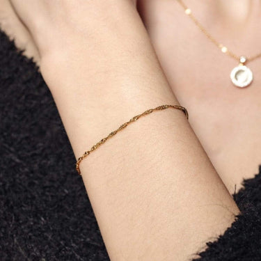 The Finesse Bracelet - Gold Bracelet For Women - Chain Bracelet Bracelet Brother & Sisters